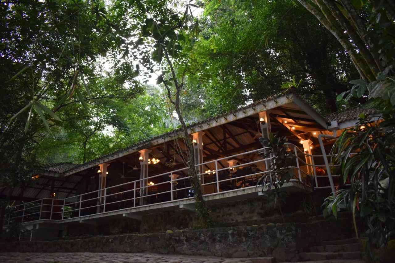 Plantation Hotel Helarambe Buitenkant foto